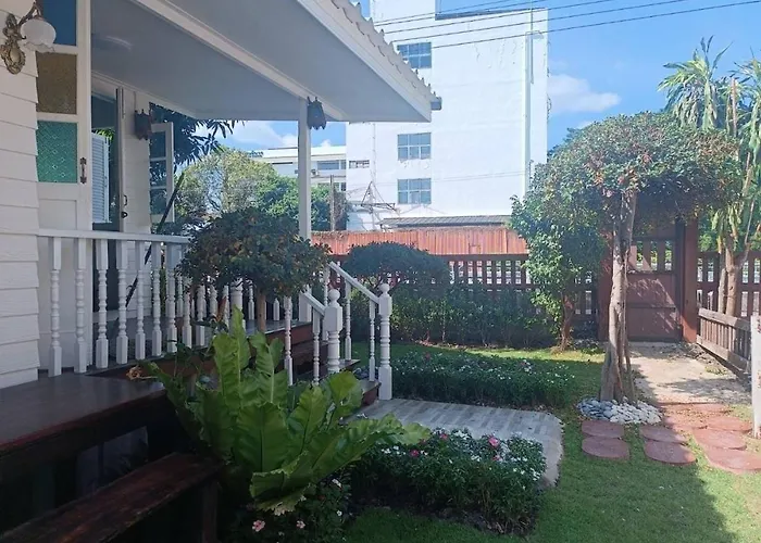 Holiday home Baan Chay Klong, Canal Side Classic 2brs Bangkok