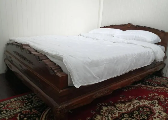 Baan Chay Klong, Canal Side Classic 2brs * Bangkok